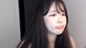 twitch chat is so weird...