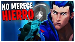 Es IMPOSIBLE que ESTE JUGADOR SEA HIERRO en VALORANT  | Adivinando tu rango #4 | iEchaz