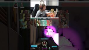 valorant'ın yeni setiyle şov yaptım, yeni skinleri beğendiniz mi? | #shorts #valorant