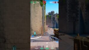 VALORANT HOW DOES HE HIT THAT Shaz || #gaming #valorantshorts #viral #valorantclips #valorant