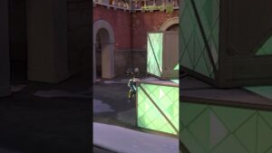 VALORANT IS BUGGED | OMEN PLAYS | #valorant #valorantclips #valoranthighlights #valorantbugs