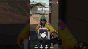 gimana MENURUT kalian kalau CEWE suaranya BERAT?! #shorts #valorant