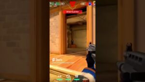 What is this iso doing 😅😂 [valorant] #valorant #valorantclips #valorantgameplay #valoranthighlights