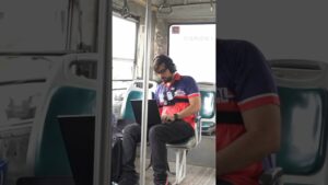 Playing VALORANT in a Bus 🚌 #shorts #valorant #gefighting